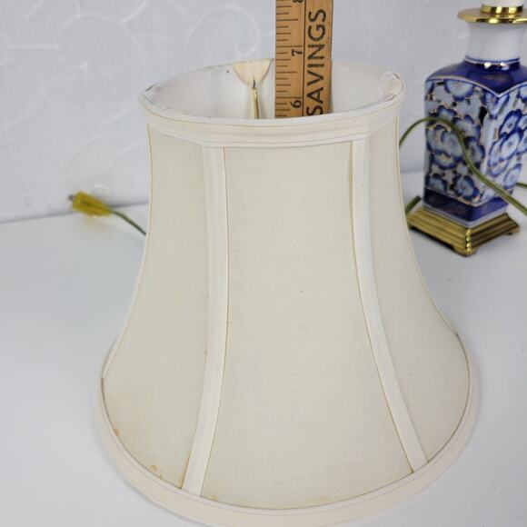 Vintage Porcelain Table Lamp Blue White Floral Scalloped Ginger Jar Brass Base - Picture 14 of 16